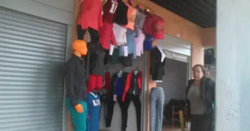 TIENDA DE ROPA DIAGONAL 30A 5A 91 SUR TIENDA DE ROPA DIAGONAL 30A 5A 91 SUR